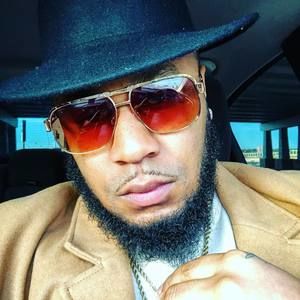 Meet your Posher, Brandon